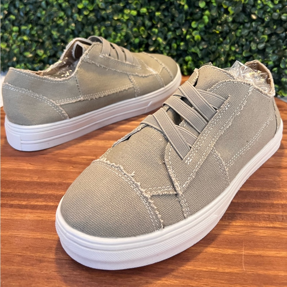 Casual Women's Beige Canvas Sneakers - Slip-On Style